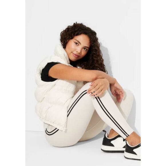 Wild Fable Women's High-Waisted ButterBliss Leggings with Side Stripe - Cream XS - Picture 1 of 4